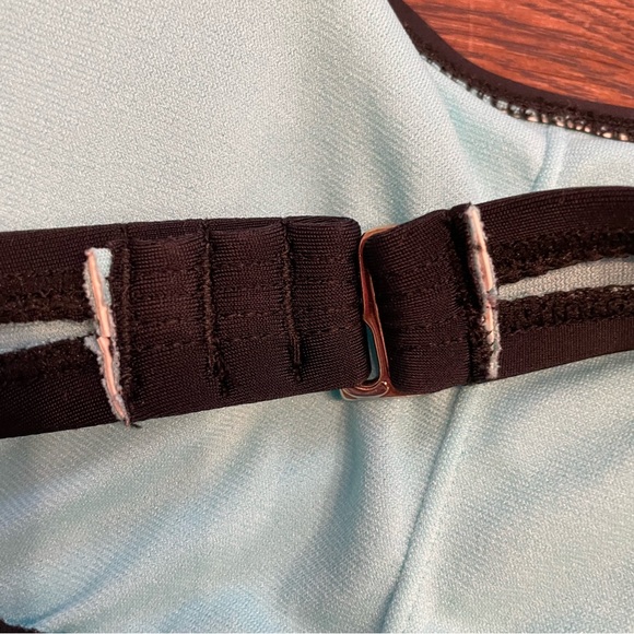 Women’s Target Xhilaration Black Geometric Swimsuit Bikini Top Large - Picture 4 of 5